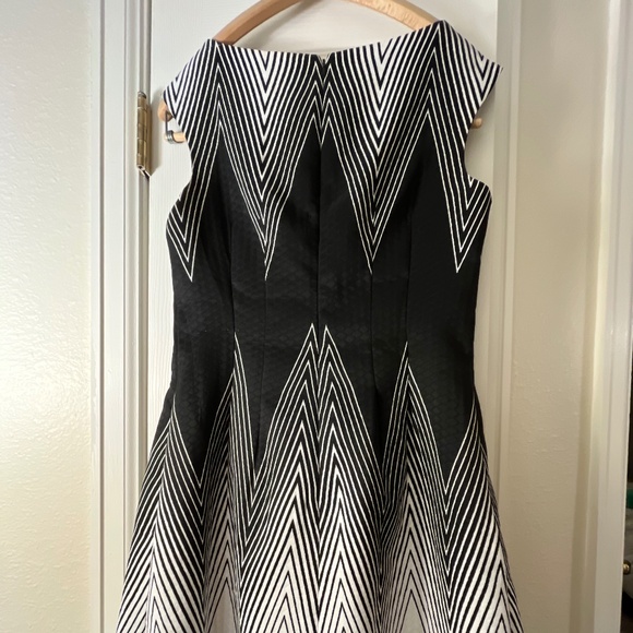 Vince Camuto Black and White Striped Dress - Picture 1 of 3